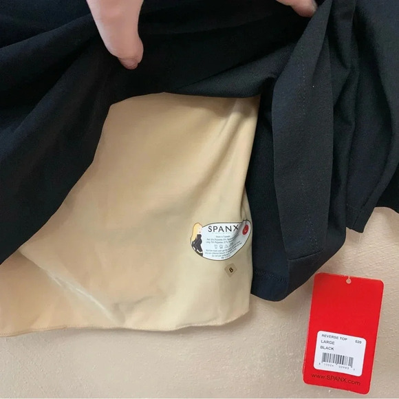 Spanx Double-Sided Reverse Top - Picture 4 of 8